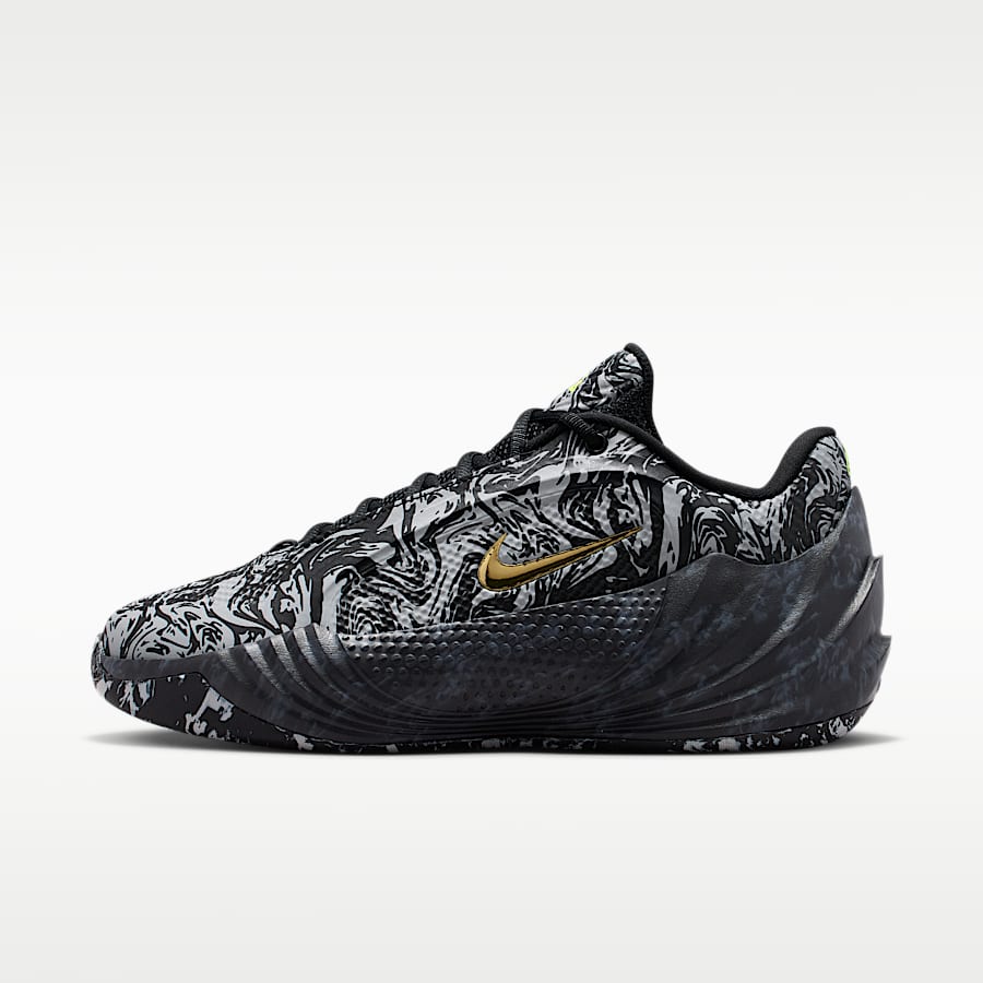 The Giannis Freak 6 is the latest signature shoe from super hooper
